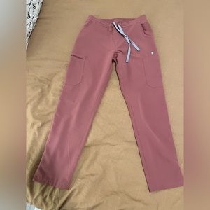 Figs brand, size small petite, straight leg scrub pants in rose pink color